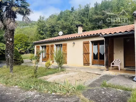 vente maison 5 pièces 152 m² à quillan (11500)  220 000 €
