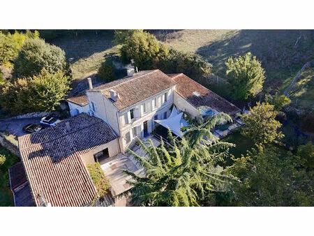 maison d'exception à vendre à la rivière