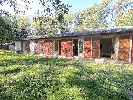 maison de plain-pied 6 pièces 118 m² sur une parcelle de 7 315 m²