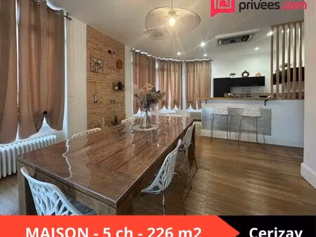maison cerizay 9 pièce(s) 226 m2