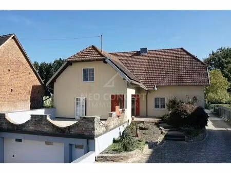 kesseldorf - maison familiale spacieuse avec piscine  spa et grand terrain