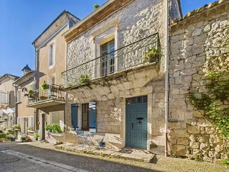 magnifique maison de village au cœur de la bastide de tournon d'agenais