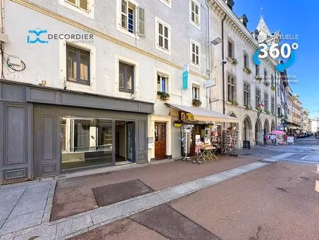 evian rue petionne - local a vendre