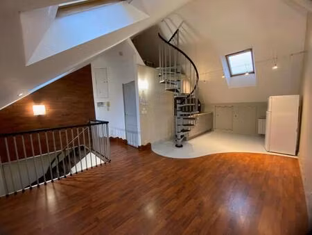 location appartement 1 pièce 28m² chateaubriant 44110