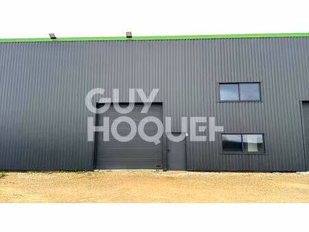 a louer un entrepôt / local industriel secteur de ribécourt de 396 m2