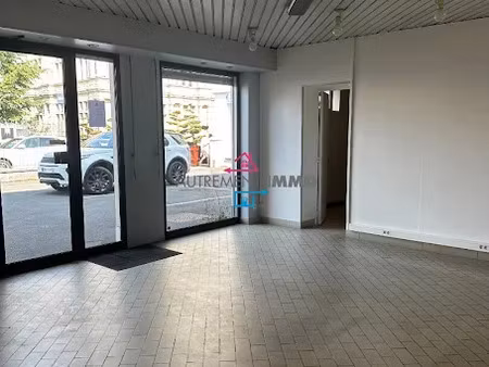 location locaux professionnels 4 pièces 100 m² à arras (62000)  1 720 €