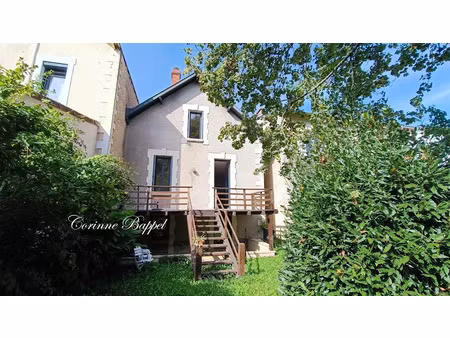 vente maison 5 pièces 121 m² à perigueux (24000)  185 500 €