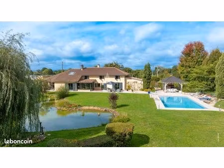 ferme 7 pièces 268 m²