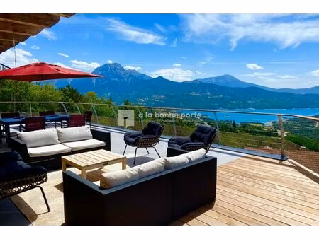 chalet de luxe à vendre à prunières