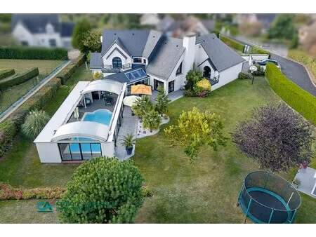 maison de luxe à vendre à montmain