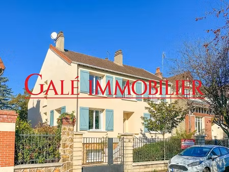 vente maison 7 pièces 180 m² à bourg-la-reine (92340)  1 350 000 €