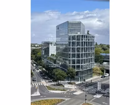 location commerce nantes 44000