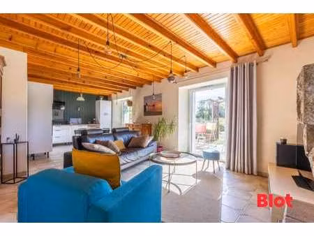 vente longère et corps de ferme à saint-médard-sur-ille (35250) : à vendre / 125m² saint-m