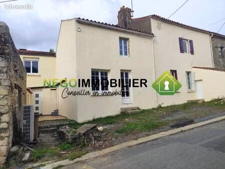 maison de village 8 pièces 209 m²