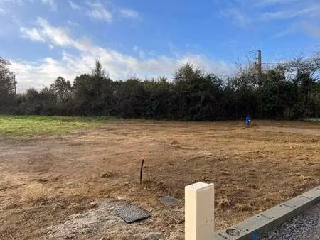 vente terrain 445 m² dompierre-sur-yon (85170)