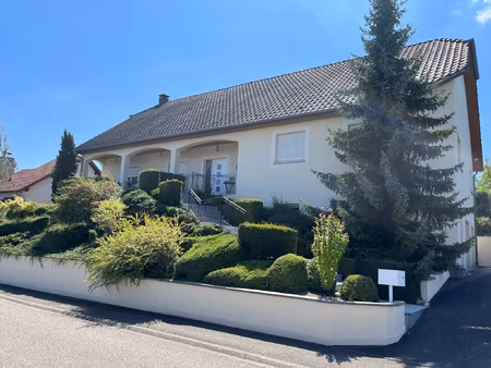 superbe maison prête à habiter