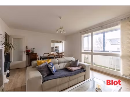 a vendre chez blot à le rheu appartement 4 chambres 96m2 loggia 6m2 exposée ouest