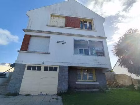 vente maison à batz-sur-mer (44740) : à vendre / 190m² batz-sur-mer