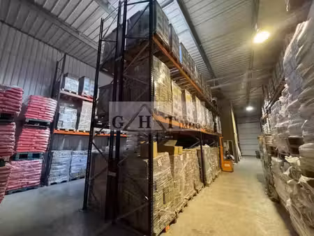 a vendre local d’activité 300m2