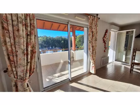 t3 avec terrasse aux portes de saint-jean-de-luz