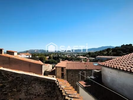 maison d'habitation 3 faces  4 chambres  garage  atelier  terrasses  magnifique vue