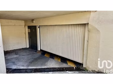 vente garage 130 m²