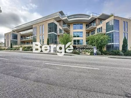 bureau prestigieux de 226 m2 en location - garbejaire  provence-alpes-côte d'azur