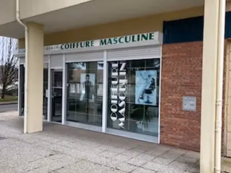 local professionnel proche centre sud le mans quarier reside