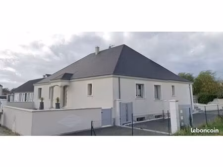 maison plein pied s/sol 140 m² 4 chambres