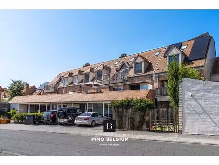 hoogwaardig afgewerkt appartement met 3 slaapkamers