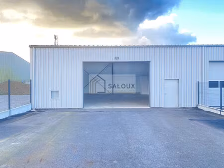 arzal local d'activité de 145 m² au sol