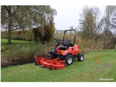 autre 1700 m² laugnac