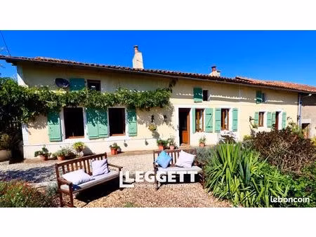 maison 10 pièces 300 m²