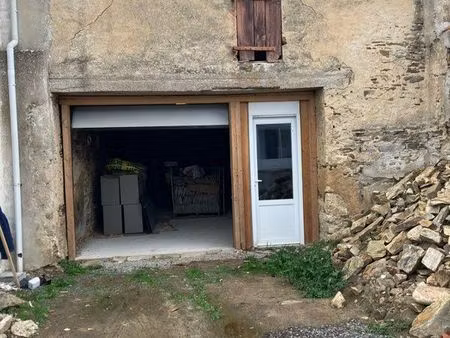 box n*6 stockage garde-meubles garage