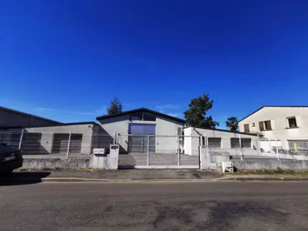 location locaux professionnels 200 m² à billere (64140)  nan €