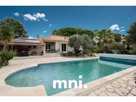 maison avec studio indépendant 168 m2 terrain 2200 m2