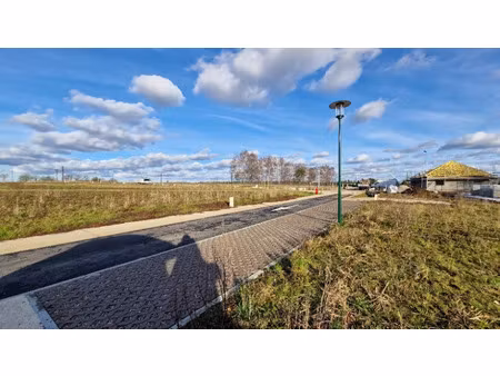 vente terrain 737 m² à canteleu (76380)  149 000 €