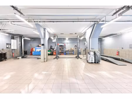 vente locaux professionnels à le bourget (93350)  450 000 €