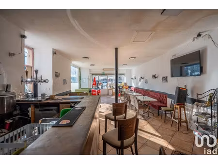 vente locaux professionnels 135 m² à vals-les-bains (07600)  79 000 €