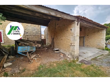 vente parking 30 m² à arçais (79210)  34 000 €