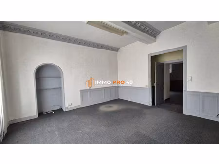 vente immeuble 160 m² à mortagne-sur-sèvre (85290)  200 000 €