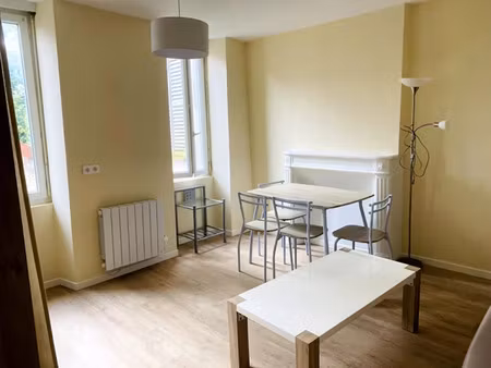 location appartement 1 pièce 21 m² à pont-sur-seine (10400)  310 €