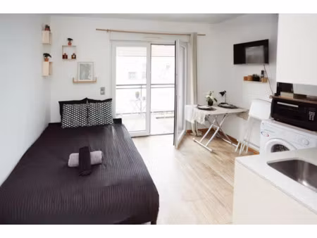 location meublée appartement 1 pièce 20 m² à livry-gargan (93190)  760 €