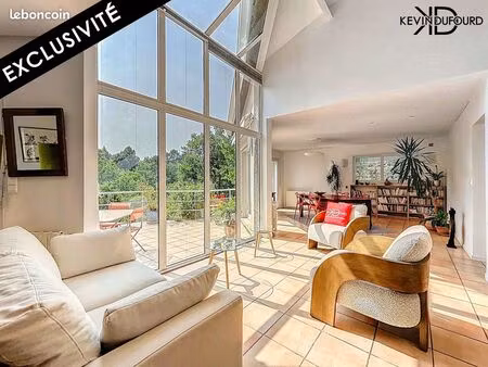 maison 7 pièces 180 m²