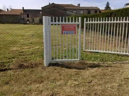 terrain à bâtir 800m ²