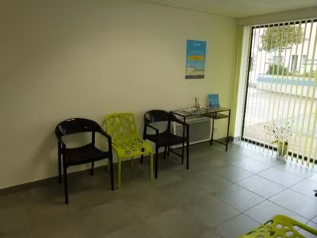 location locaux professionnels 71 m² à chantepie (35135)  1 360 €