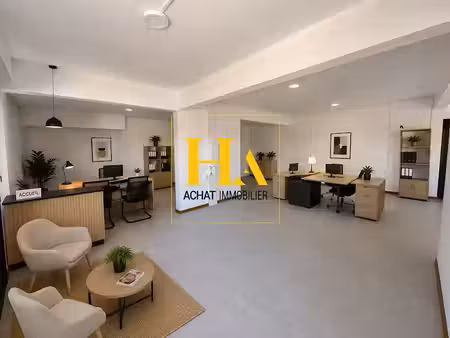 location locaux professionnels 0 pièces 82 m² à l'etang sale (97427)  750 €