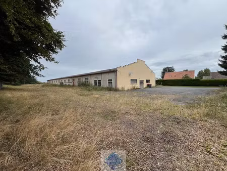 location locaux professionnels 1400 m² à bellancourt (80132)  3 410 €