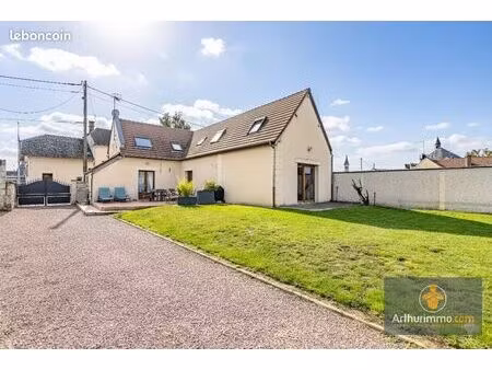 maison 5 pièces 145 m²
