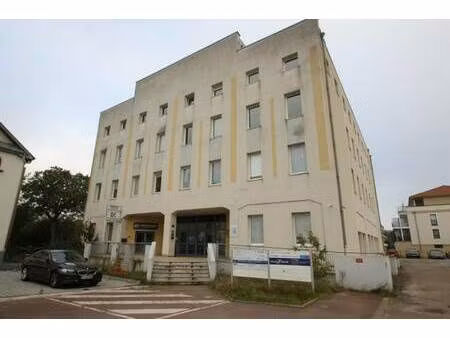 local commercial à vendre